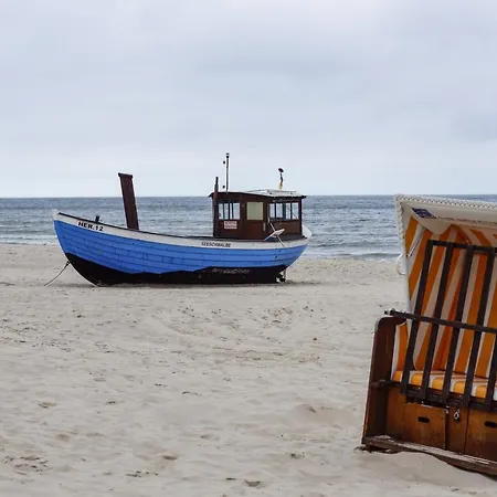 Дом отдыха Ostseeferienhaus Nebengebaeude *